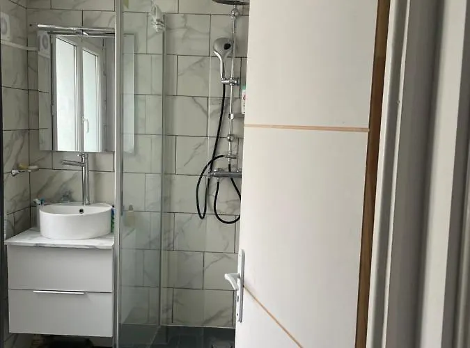 Calaisis Bed * Calais